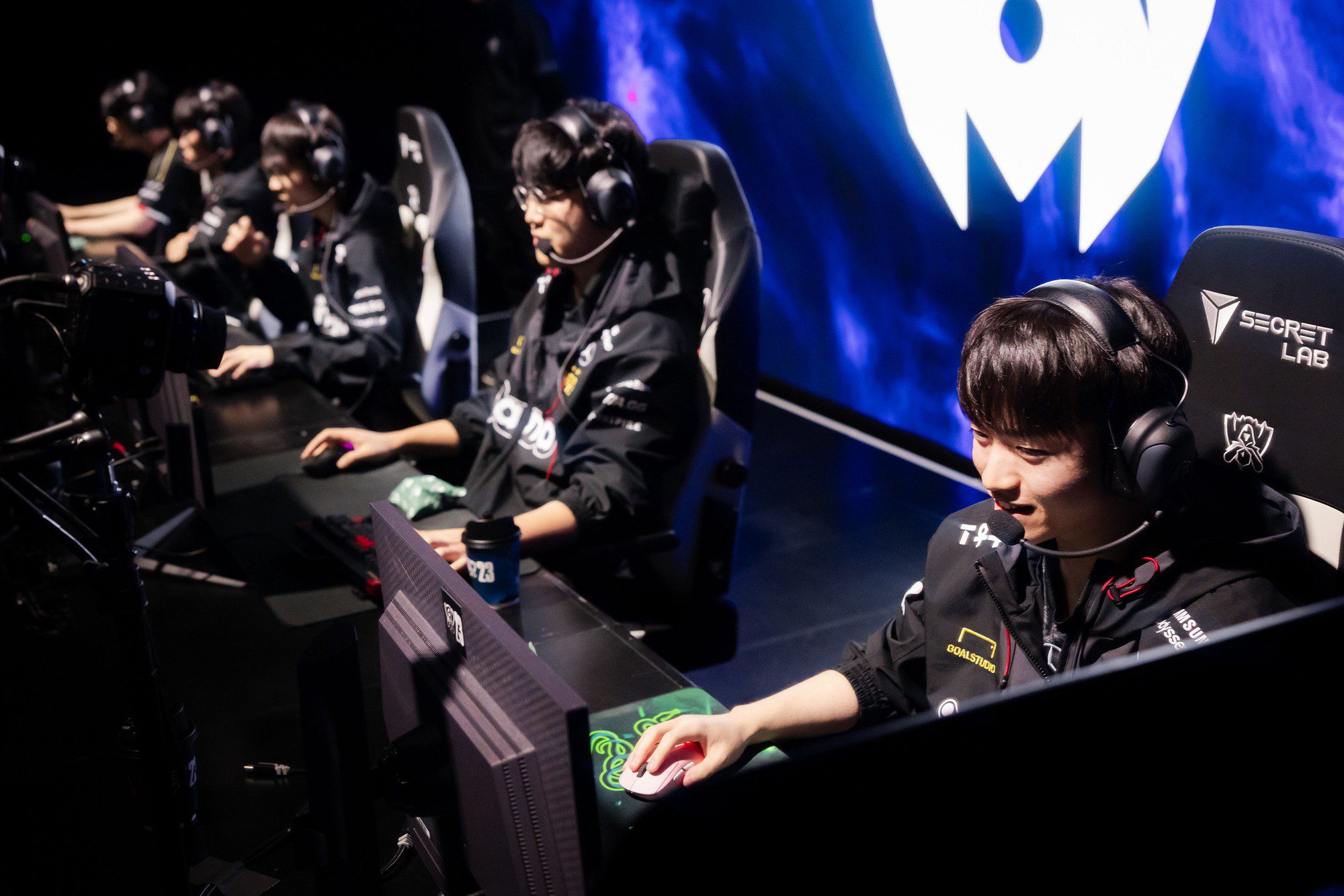 T1 is one of the rare teams with a very high win rate on the Red side