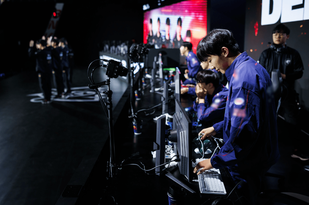 The defeat against T1 prevented JDG from completing the 'Grand Slam'