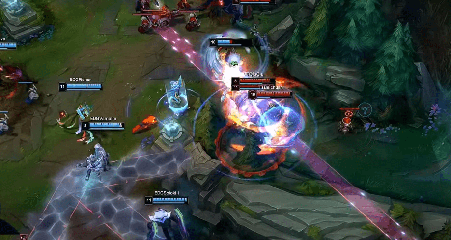 EDG being outperformed in team fights by a weaker team like TT has left fans disappointed