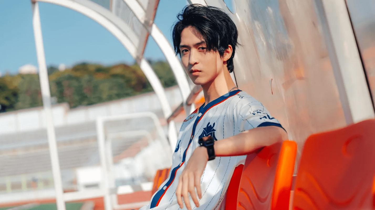 Hans Sama has improved his looks but has not performed well at Worlds 2023