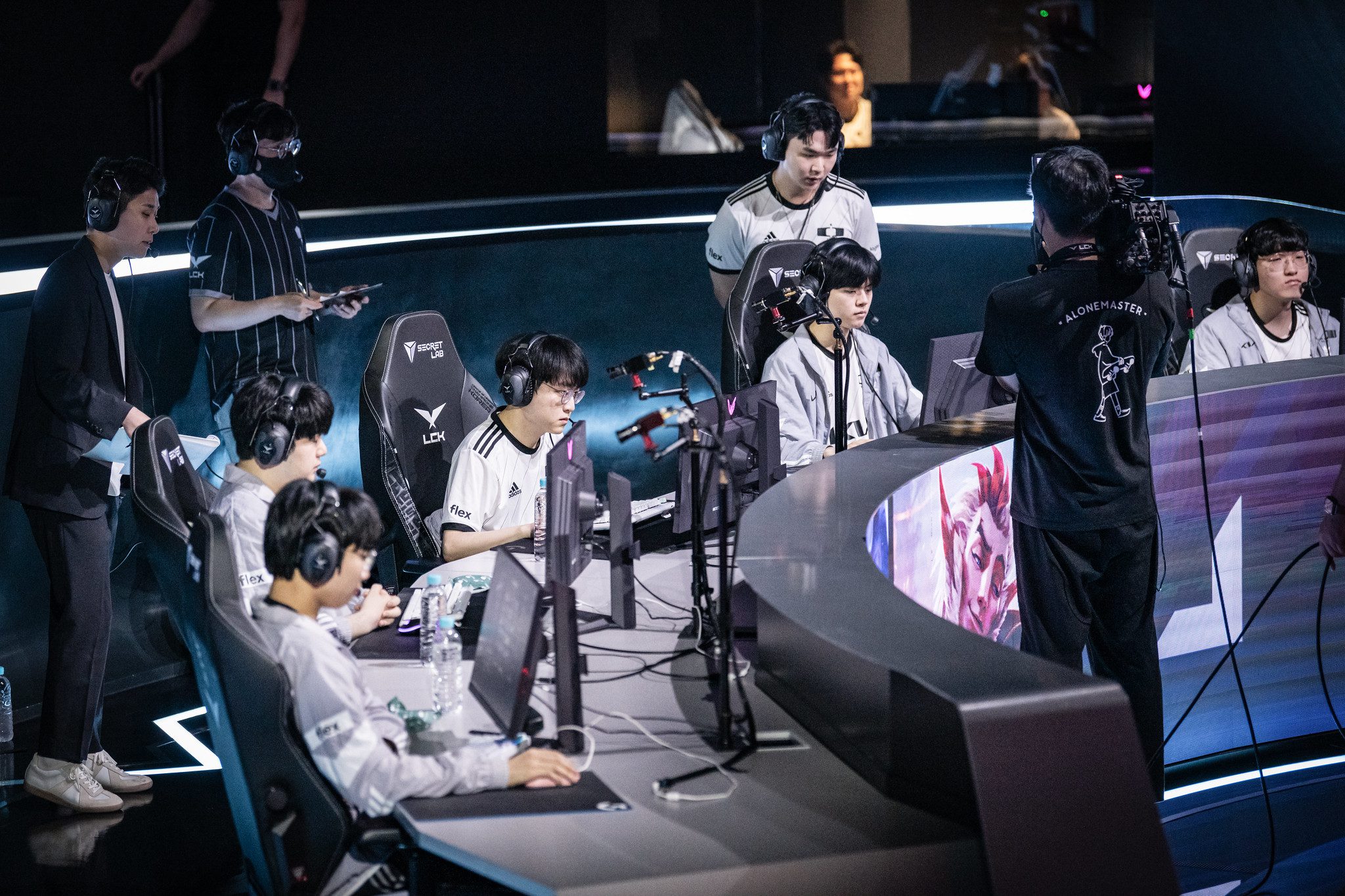 Deft was once ShowMaker's teammate at DK