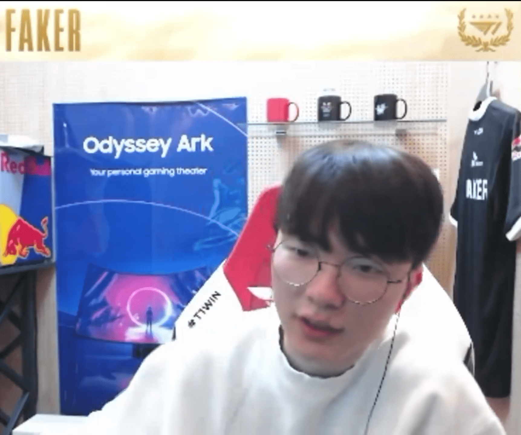 Faker's unexpected last-minute change leaves fans astonished and disappointed