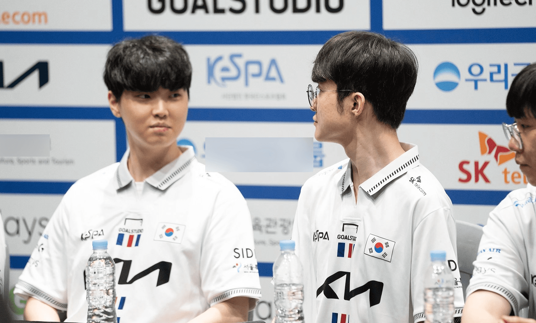 Chovy and Faker were once teammates when participating in the Hangzhou ASIAD