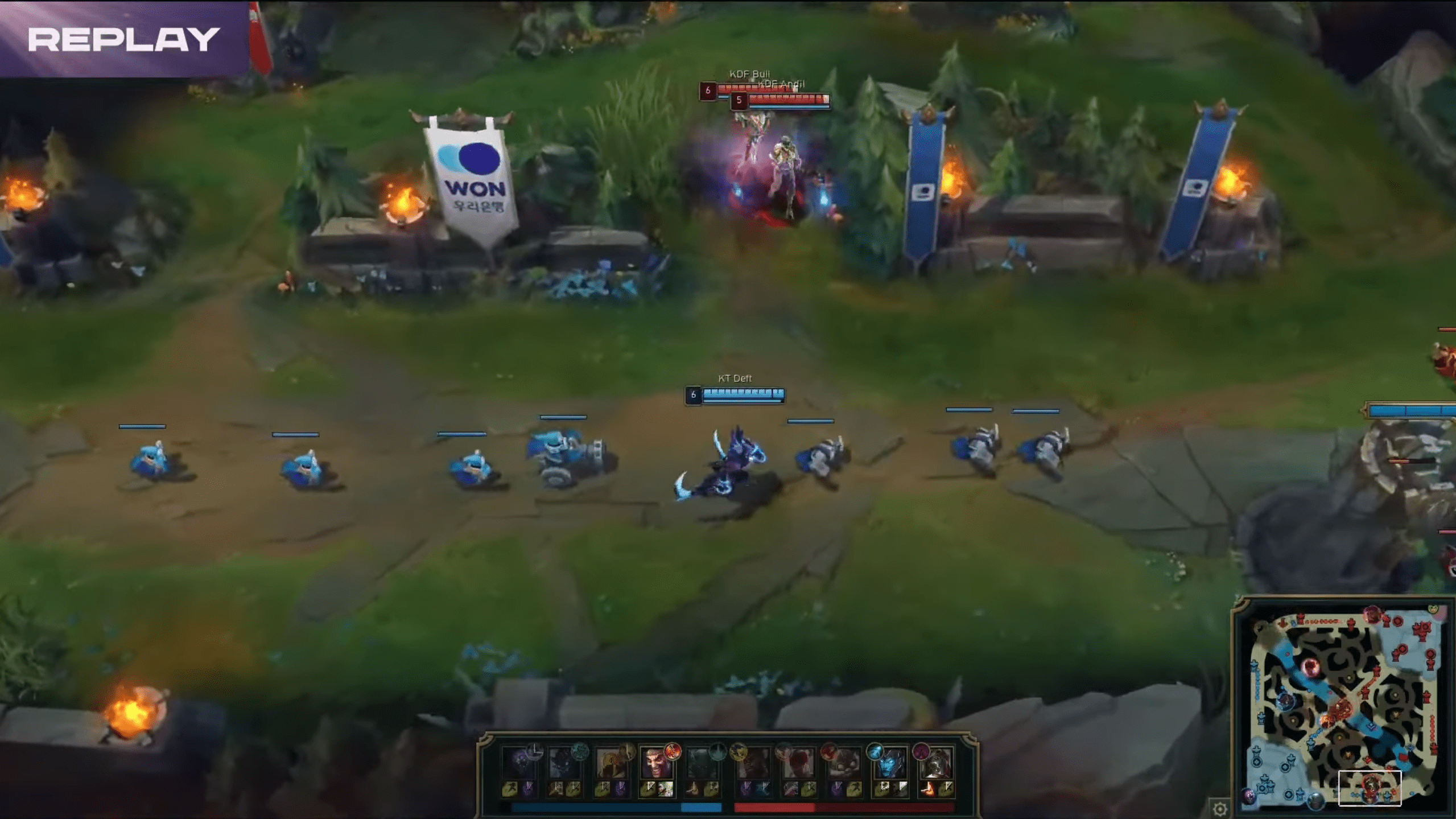 Deft lacks vision of the enemy, using Draven but moves confidently even though BeryL was not there in time