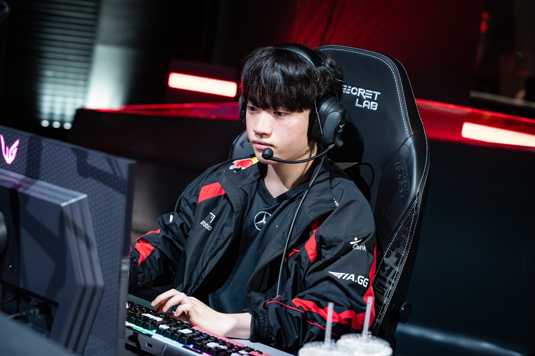 T1's debut match against Gen.G wasn't very good