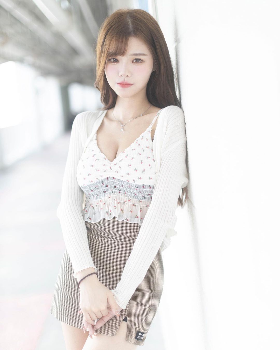 She also embraces a sexy style