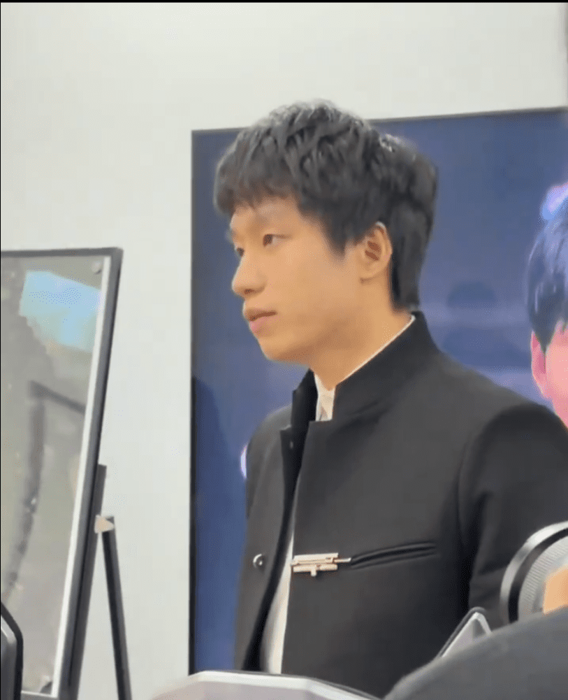 Coach ClearLove directly criticizes his players