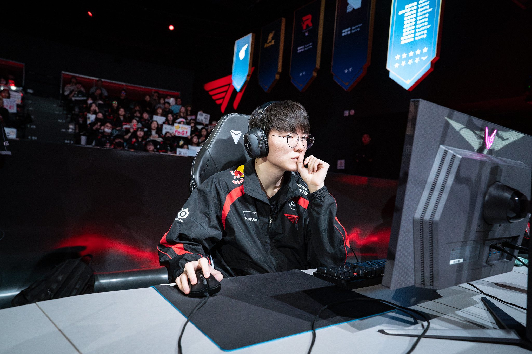 Faker shines in T1's victory over NS