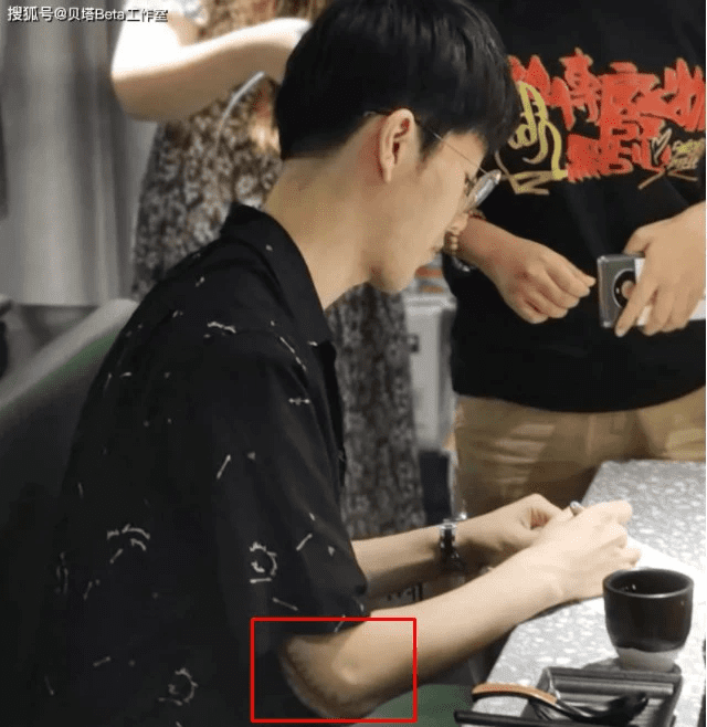 TheShy's severe arm injury