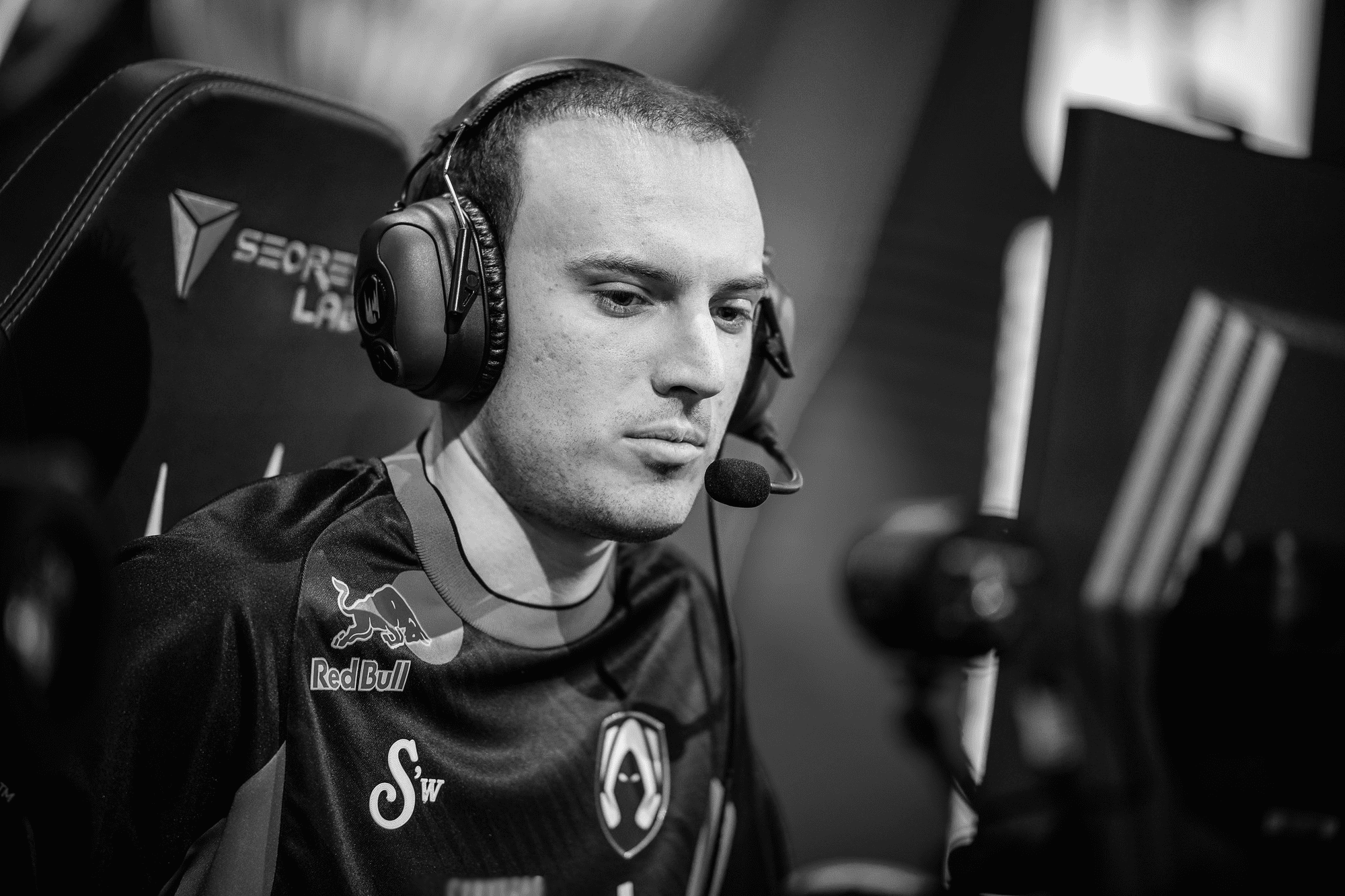 Perkz is likely to miss the upcoming LEC Spring 2024