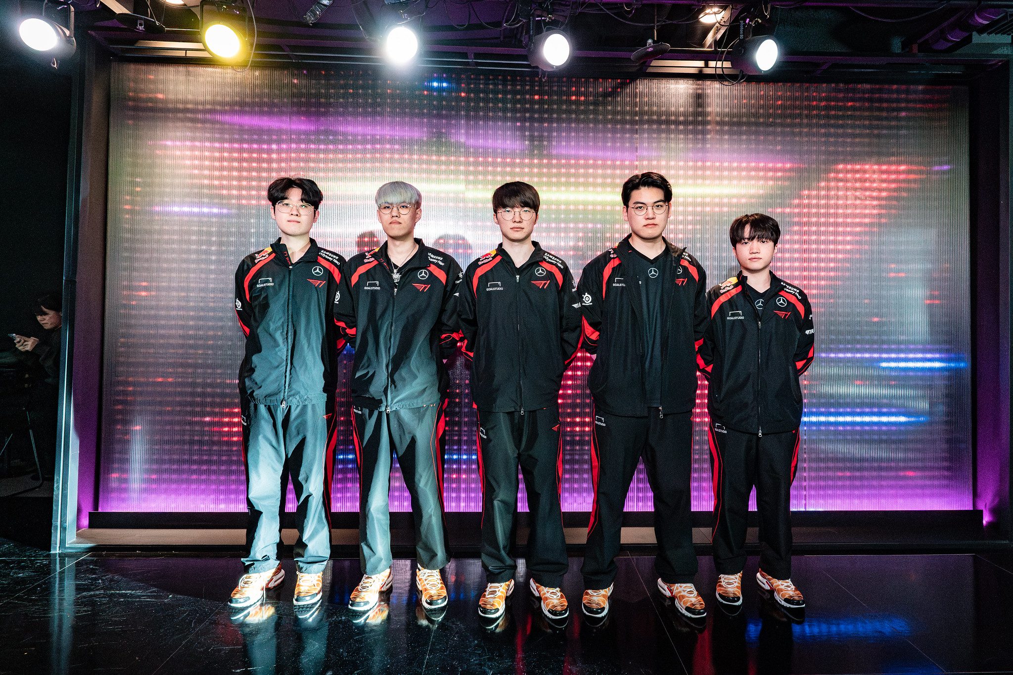 The defeat brought T1 players back down to earth after a long undefeated streak