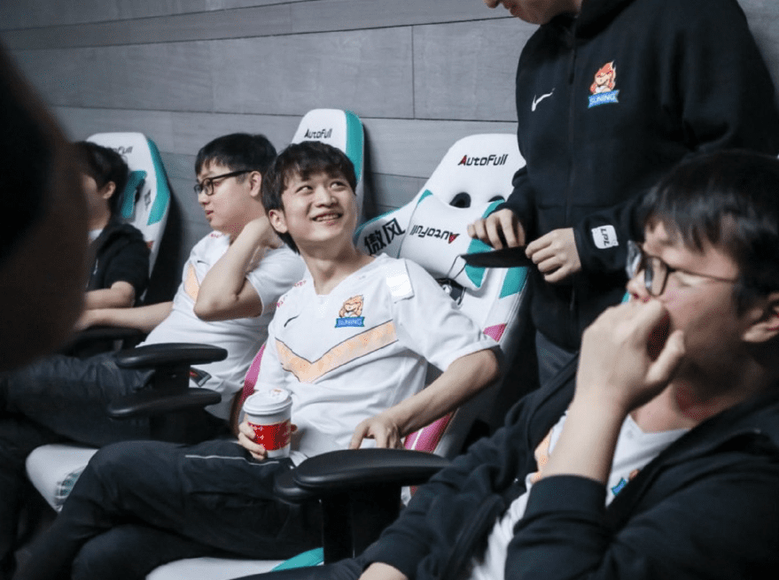 After leaving WBG, Huanfeng's career has been extremely troubled