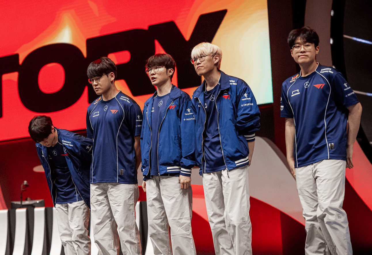 Not only Zeus, the entire T1 team has been a victim of unreasonable ratings from LPL fans