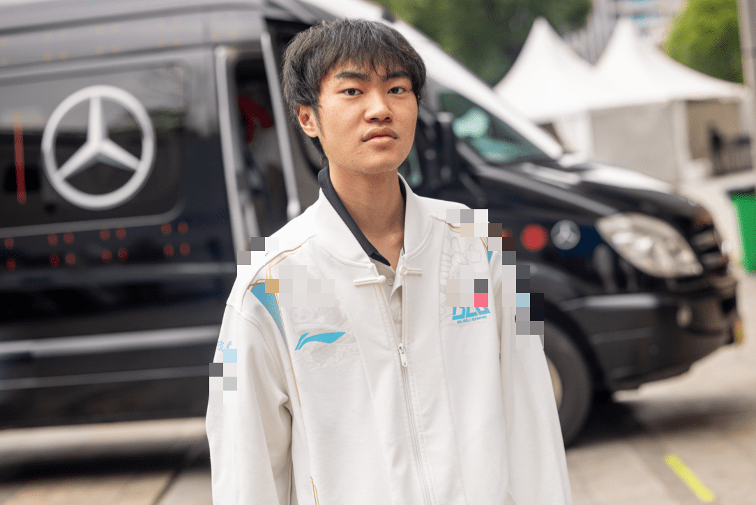 Knight with Vex was extremely 'harmless' in game 4 and contributed to BLG's defeat against Gen.G