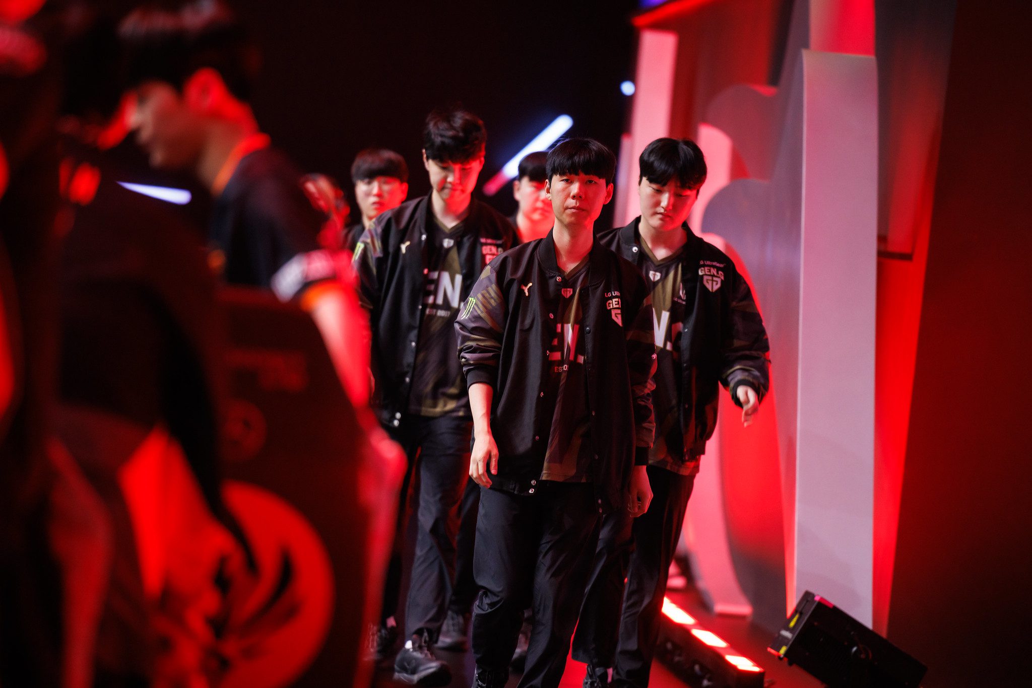 No surprise that the score is 3-0 for Gen.G