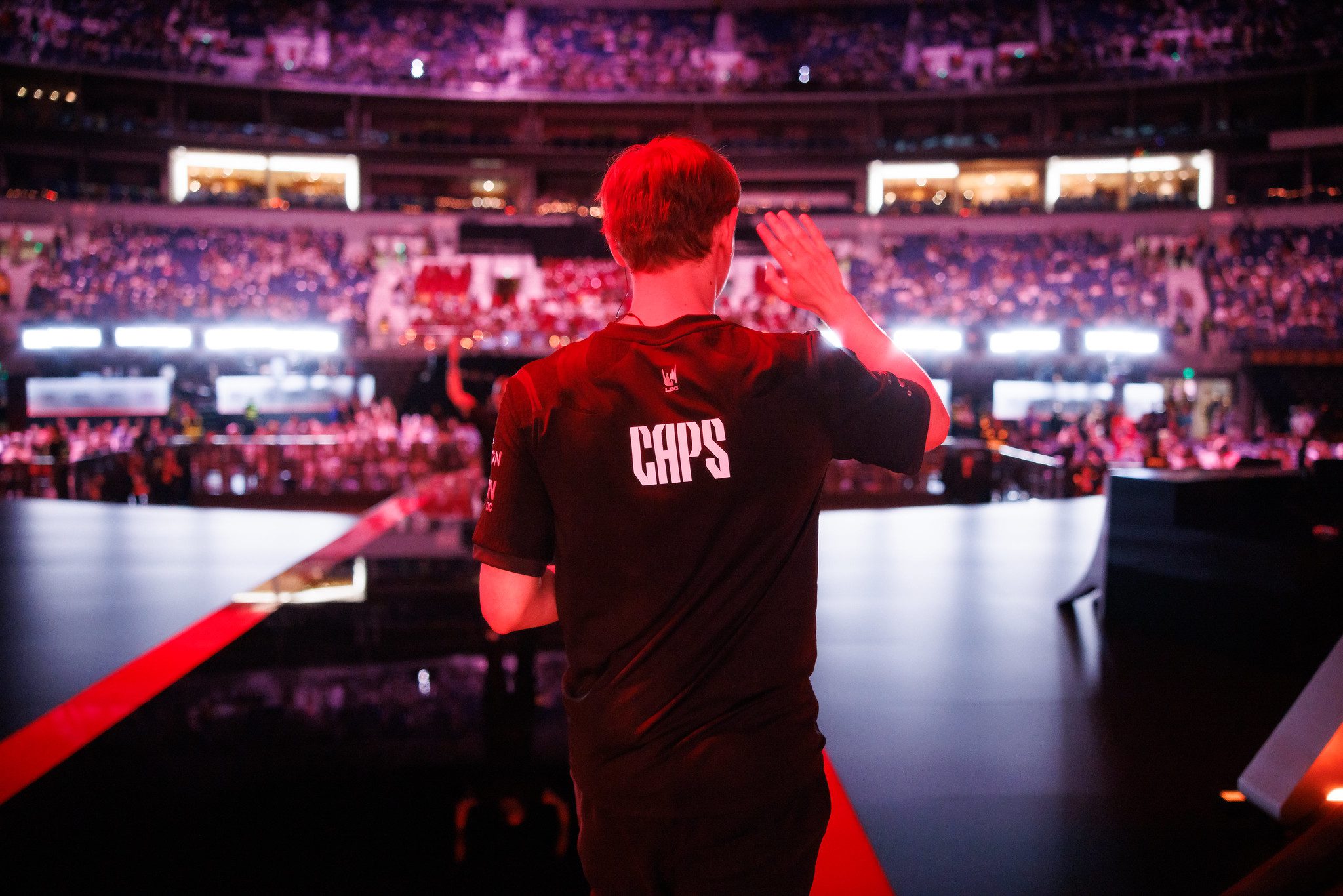 G2 Easily Annihilates LPL Runner-Up - TES