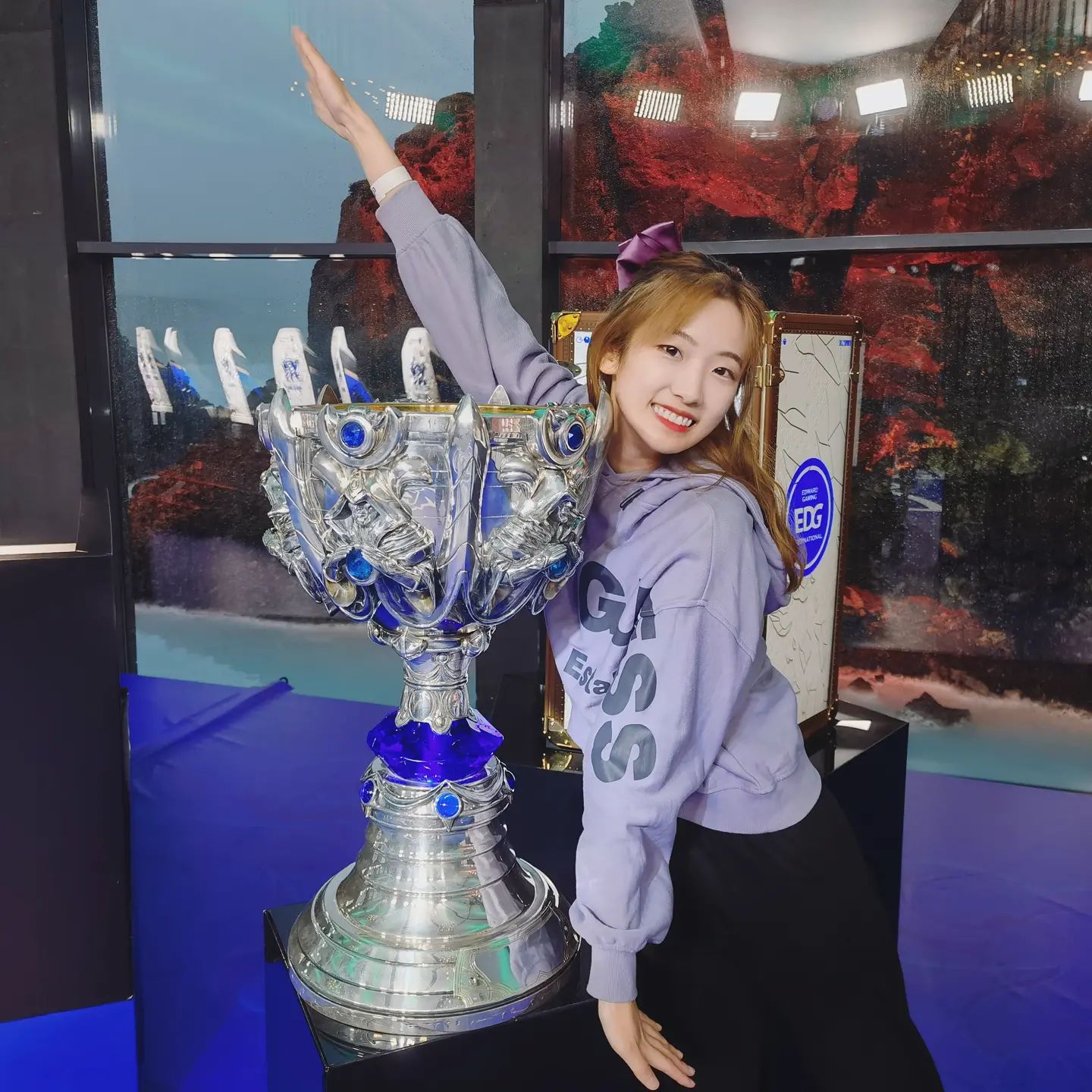 The brief interview helped MC Wendy gain more fans in VCS