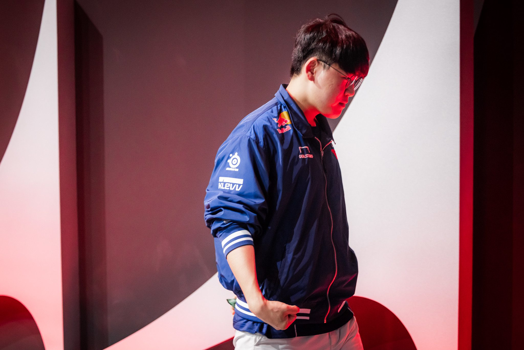 Gumayusi is arguably the most stable player of T1 right now