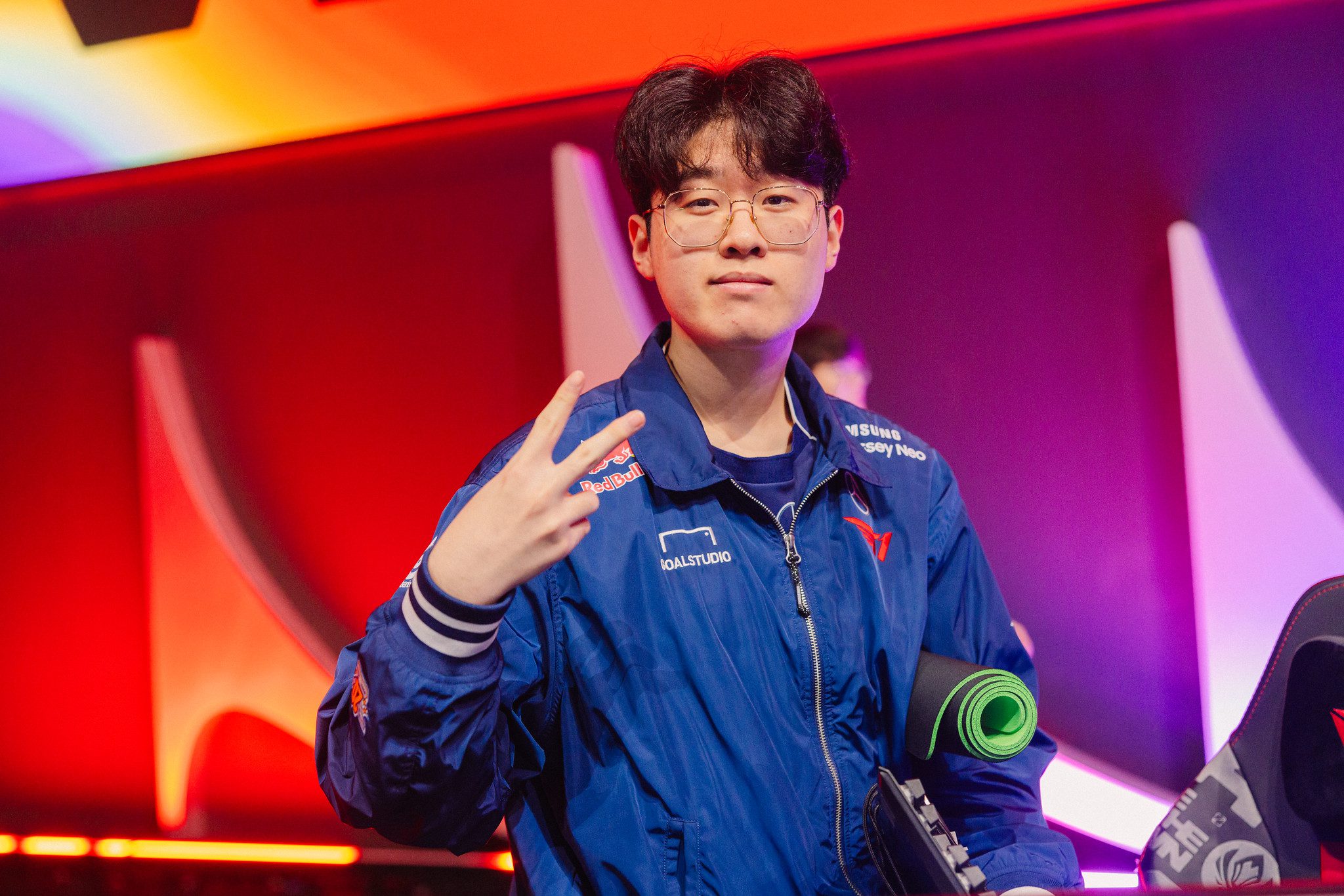 Zeus' actions reflect absolute confidence