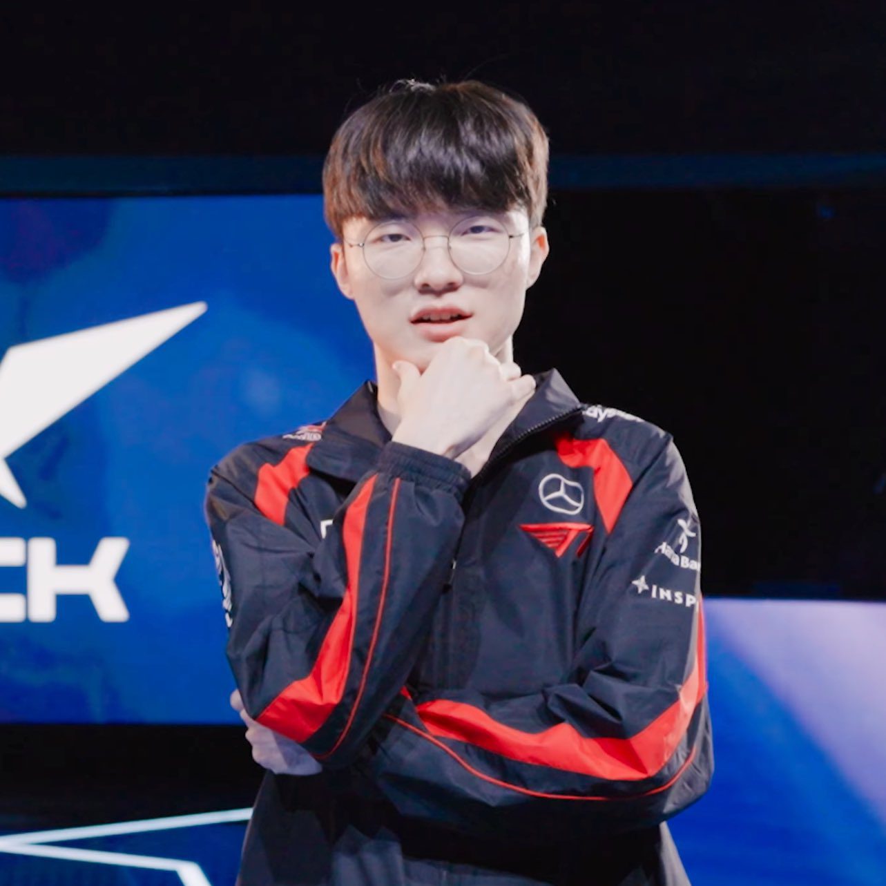 Perhaps even Faker himself didn't expect that when he fell in love with League of Legends (also a fighting game), he would become one of the greatest esports players