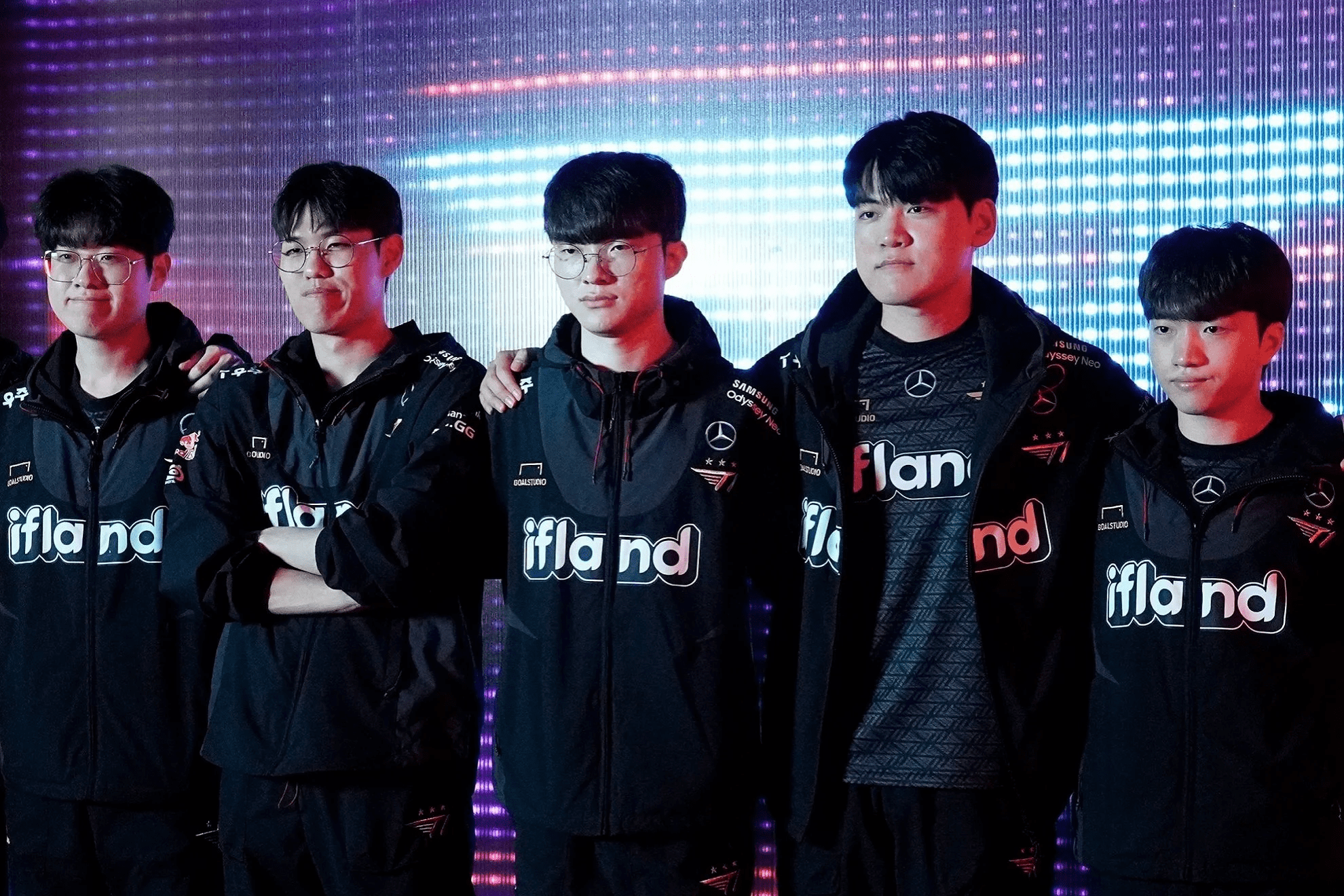 One of the activities welcoming Faker to the HoL is a quiz testing T1 members' understanding of Faker, including the 'main character'