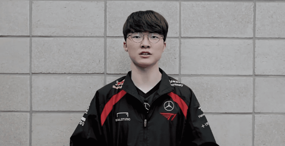 Faker continues to share about the ongoing DDoS issue with T1 at the moment