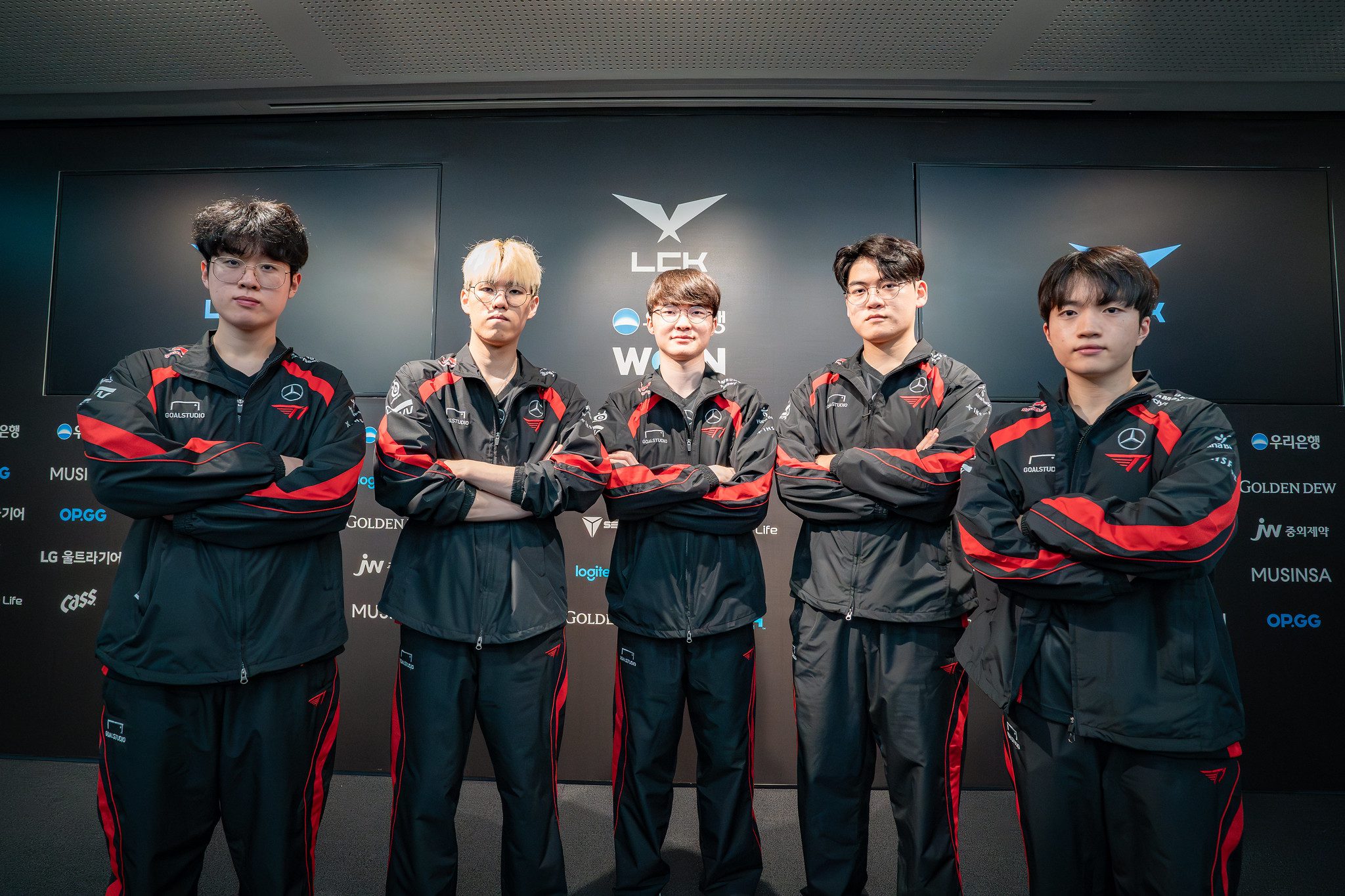 The T1 - Gen.G match is highly anticipated despite T1 being on a losing streak against Gen.G