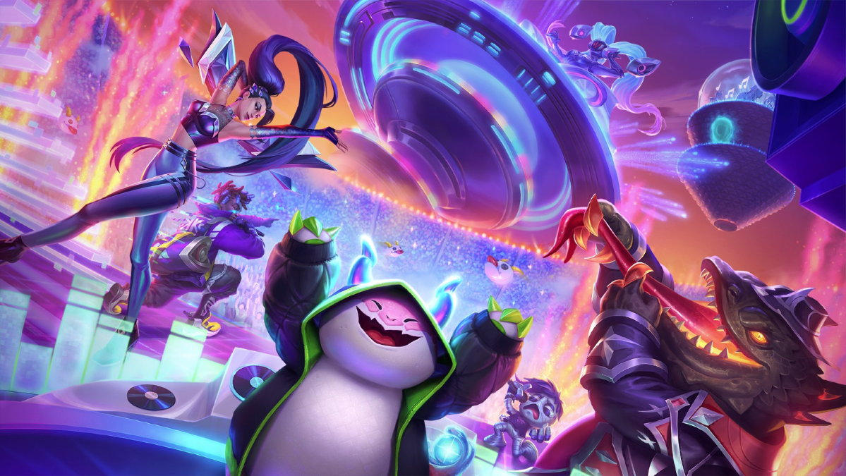 TFT Season 10 also faced many criticisms before being adjusted by Riot and won the affection of gamers