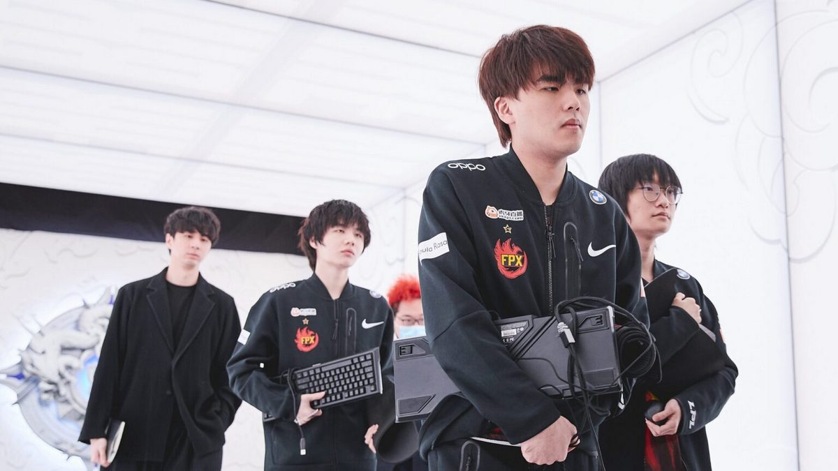 Lwx is perhaps the most troubled player from FPX in recent times