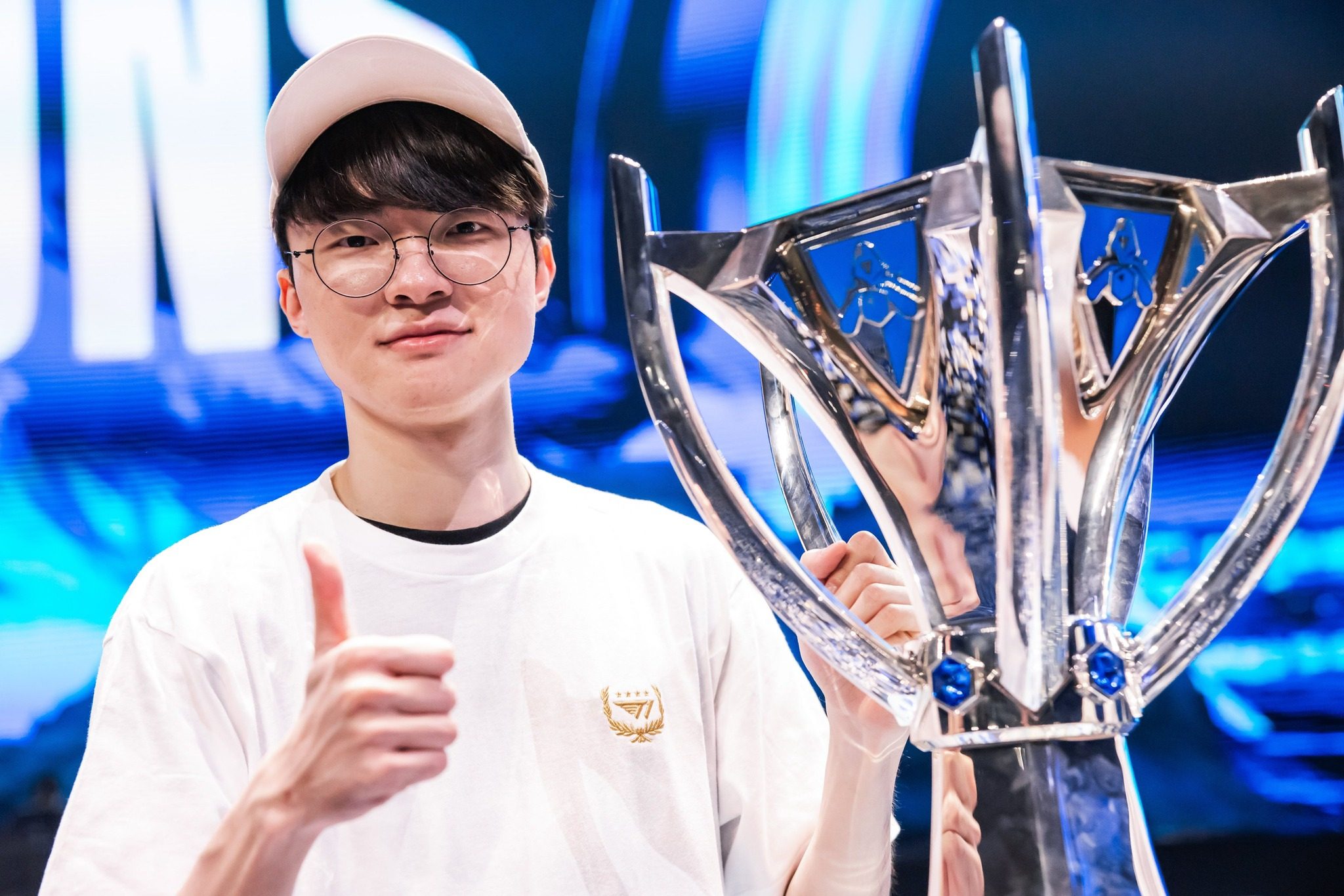 Even those who don't watch League of Legends can know Faker