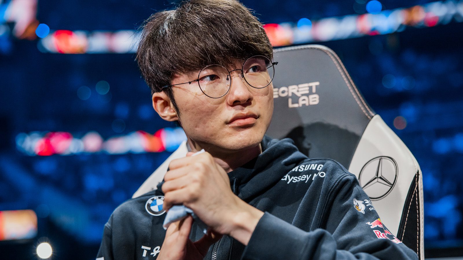 It took T1 over a day after the incident involving Faker before they made their first move