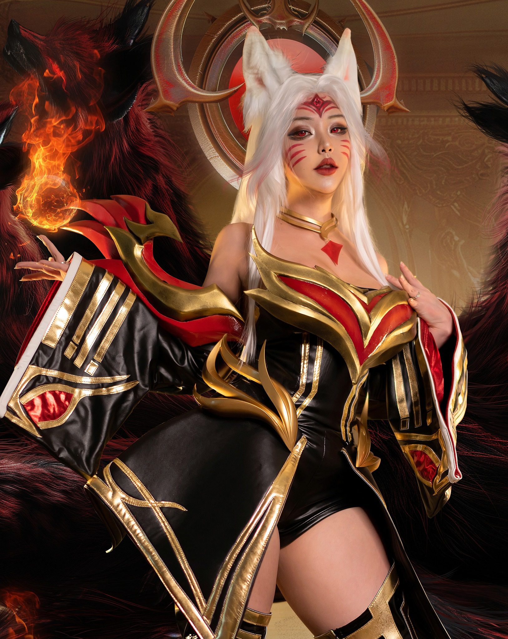 Cosplayer Ahri HoL by Hana Bunny