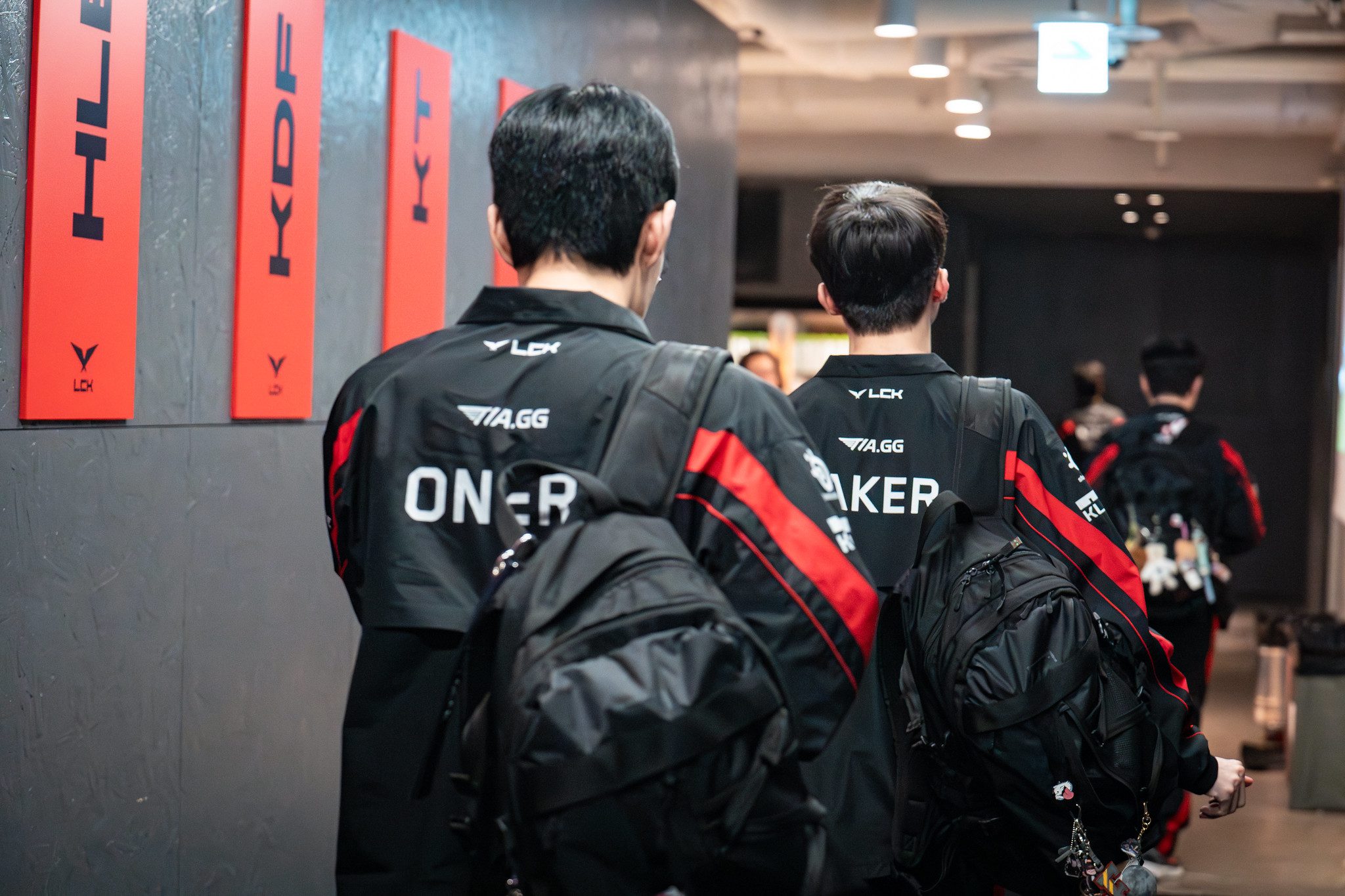 The biggest blame for T1's losses must be the performances of the players