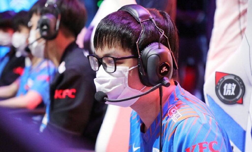 SofM is always known for his unconventional picks during his career