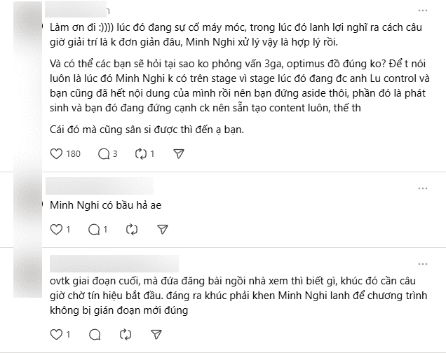 LoL viewers also defended and even stated that MC Minh Nghi should be praised for her quick handling