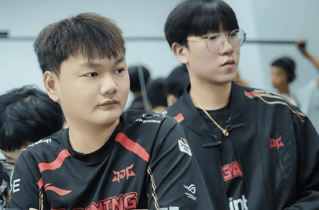 Yagao (top lane) was the worst performer on the JDG roster during the match against NIP