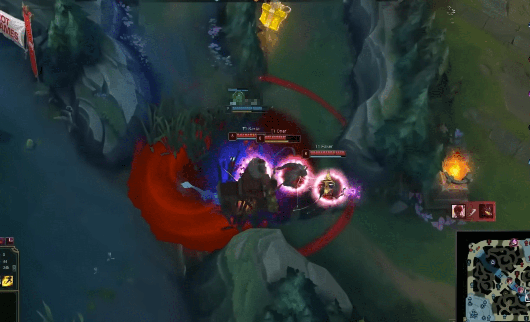 HLE has indeed surprised many by using Vladimir Top Lane very effectively