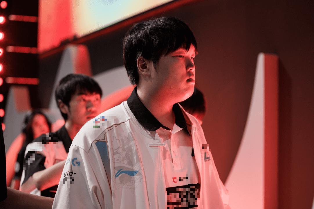 Since MSI 2024 until the recent Summer LCK, Bin has never used Aatrox in an official match