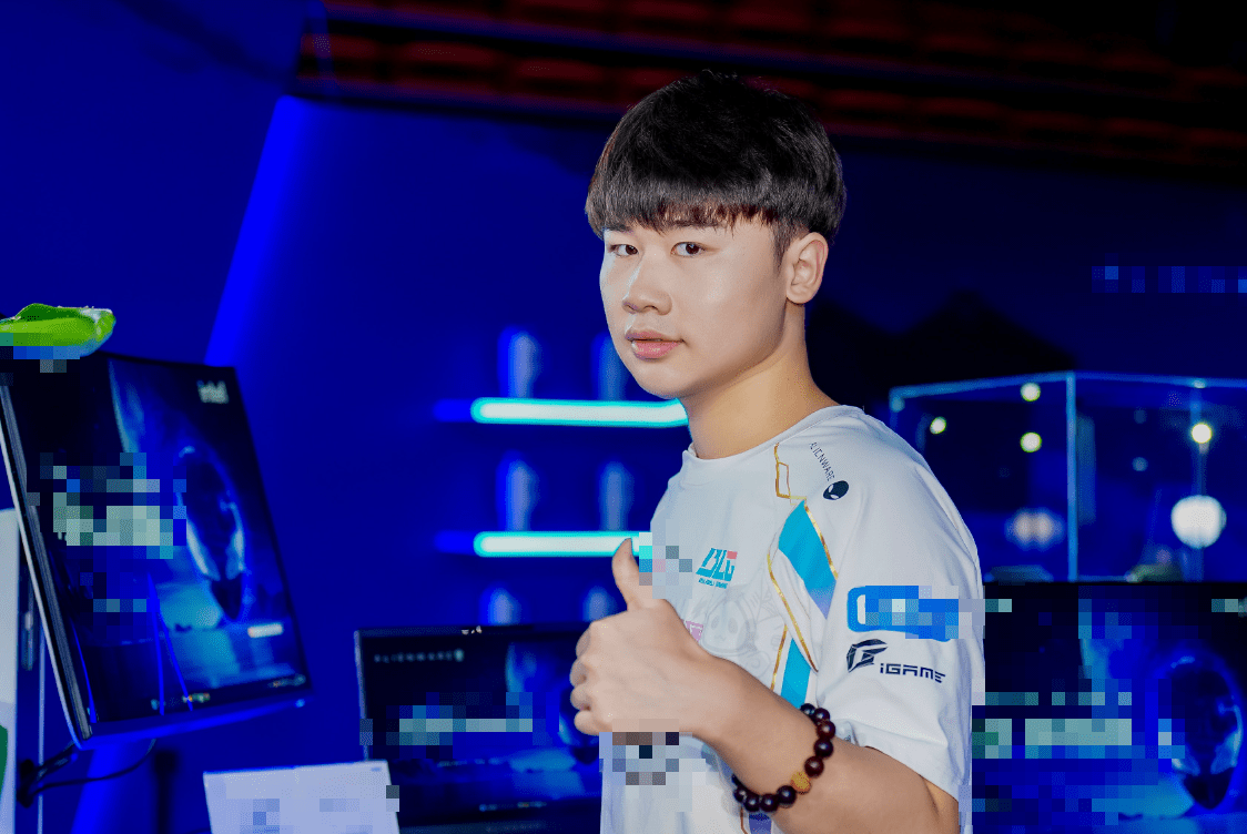 Wei helped BLG solve the issue in the Jungle position