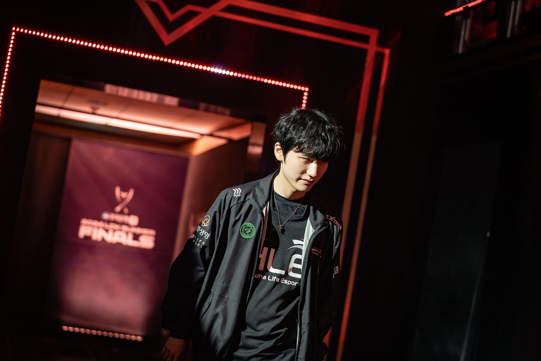 But in the LCK, Peanut is nearing Faker's milestone