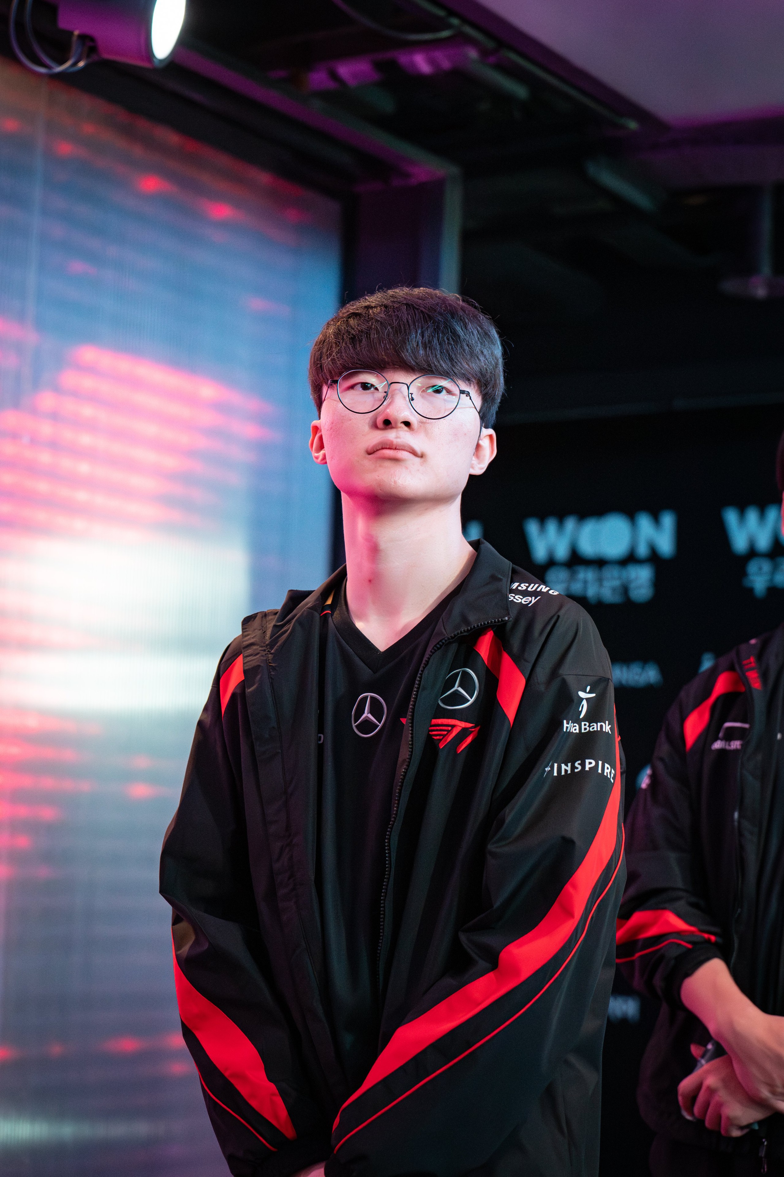 Faker is also the only player from the old SKT T1 still competing and breaking the losing streak in the team's regional qualifiers