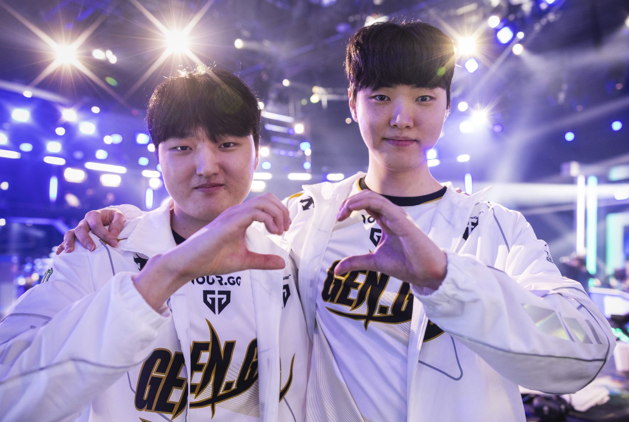 Gen.G made a comeback against HLE to reach the quarterfinals of Worlds 2024