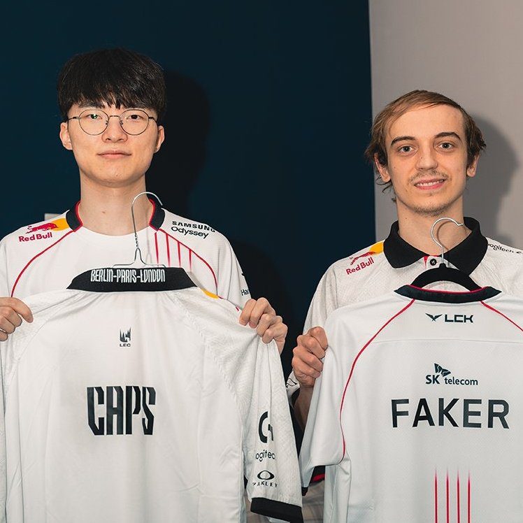 Riot's provision of accounts to players during international tournaments is no longer a surprise