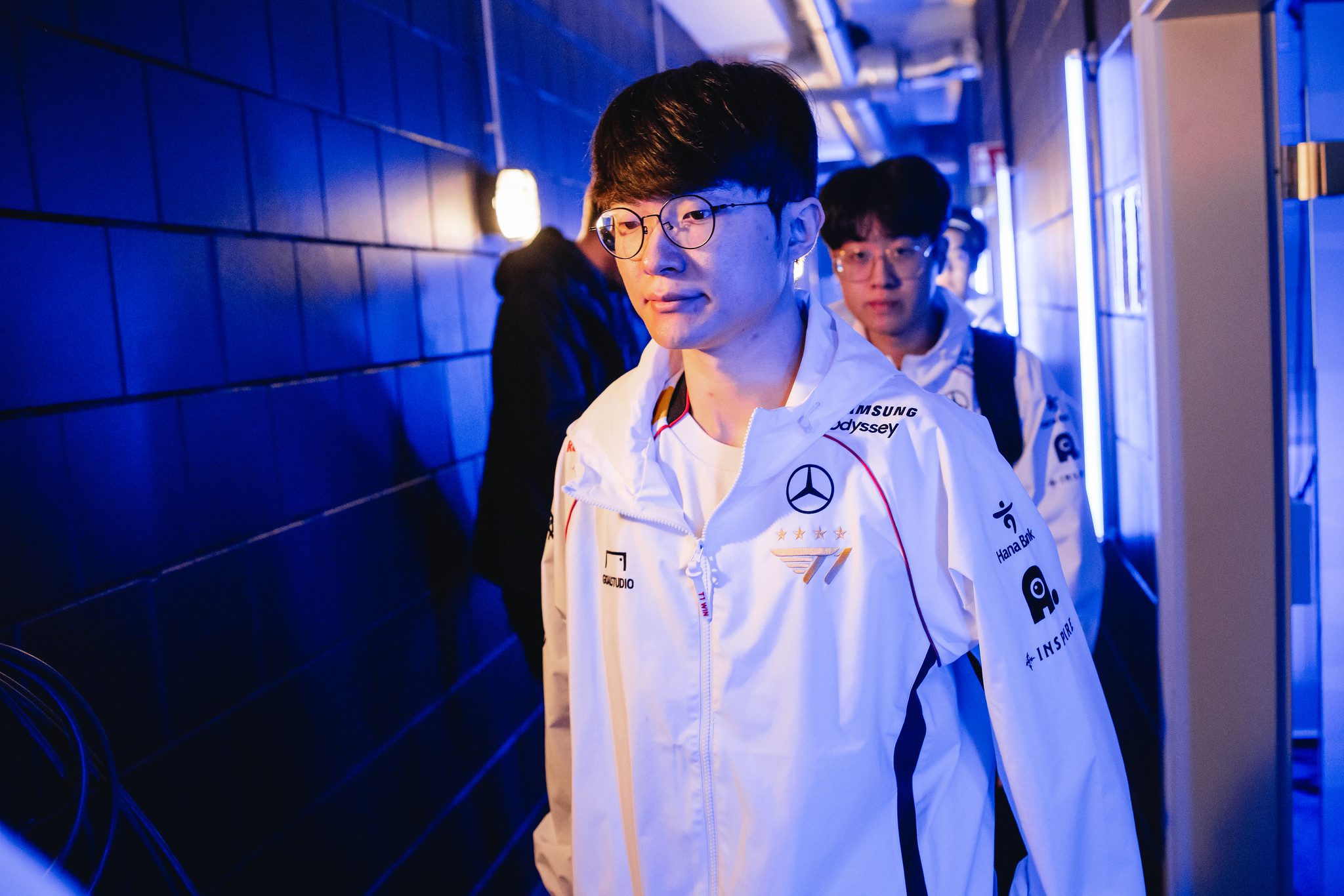 T1 is preparing to face a very challenging opponent, TES