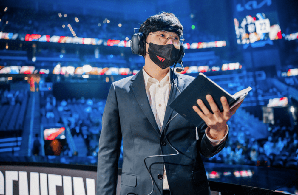 Since LCK Summer 2023, Coach Bengi has been 'missing' for over a year before joining DK