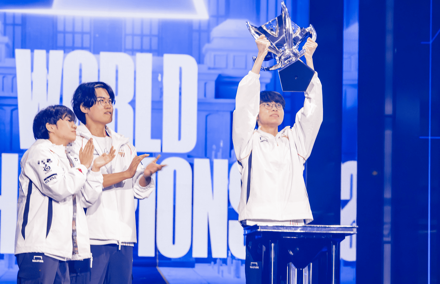 The low scores received by T1 largely stem from the dissatisfaction of LPL fans
