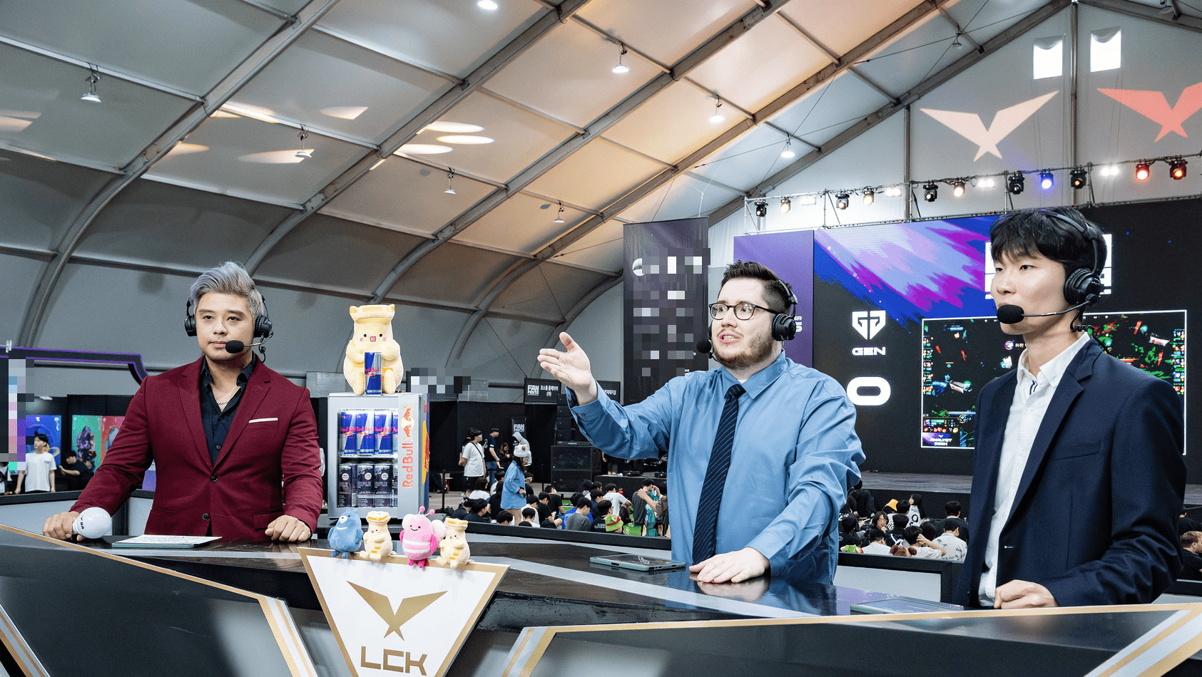 English commentary channels are an effective way to connect tournaments like LCK and LPL to international audiences
