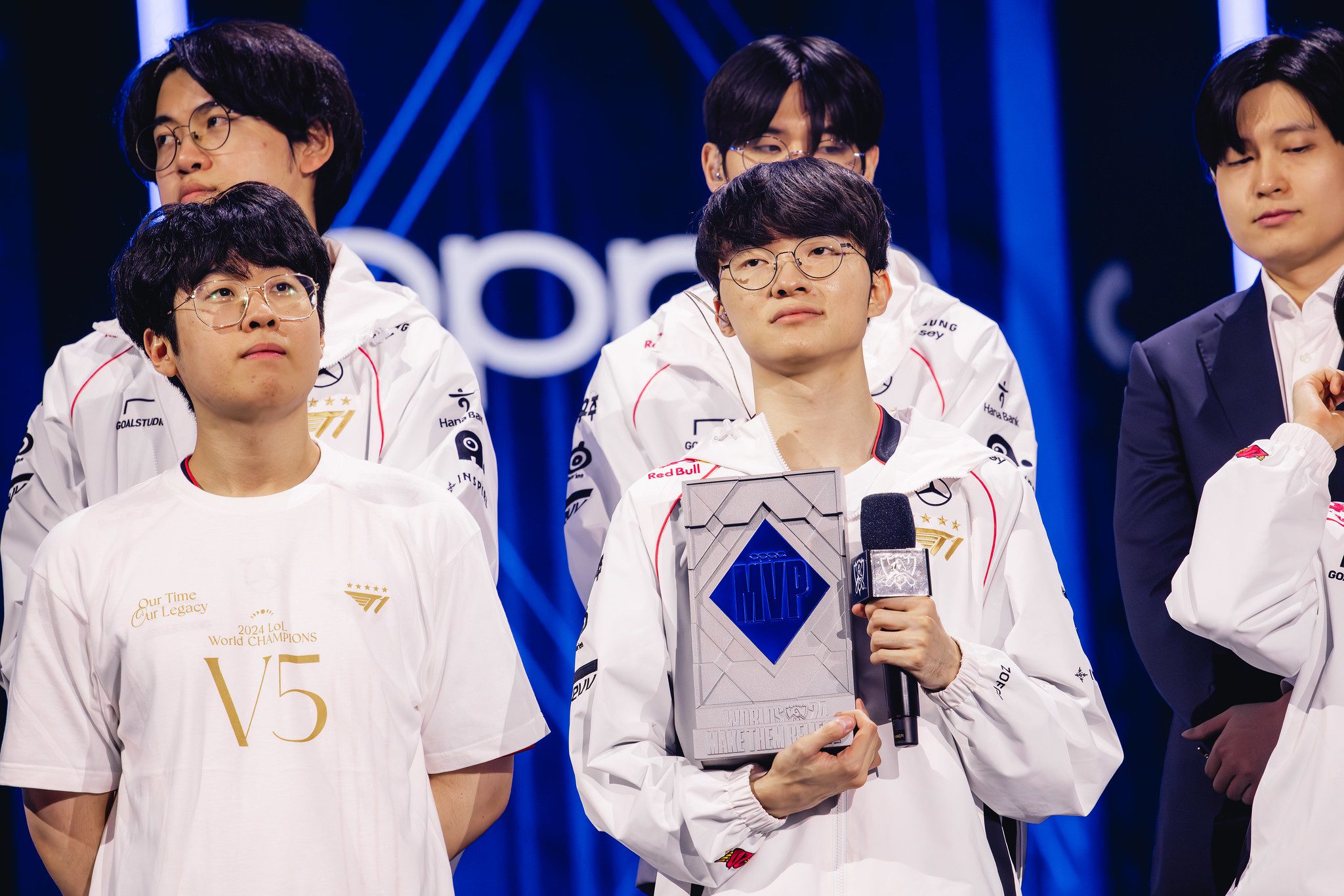 But perhaps Faker understands that if he could go back to that moment, he would do the same because T1 needed to win and secure every opportunity
