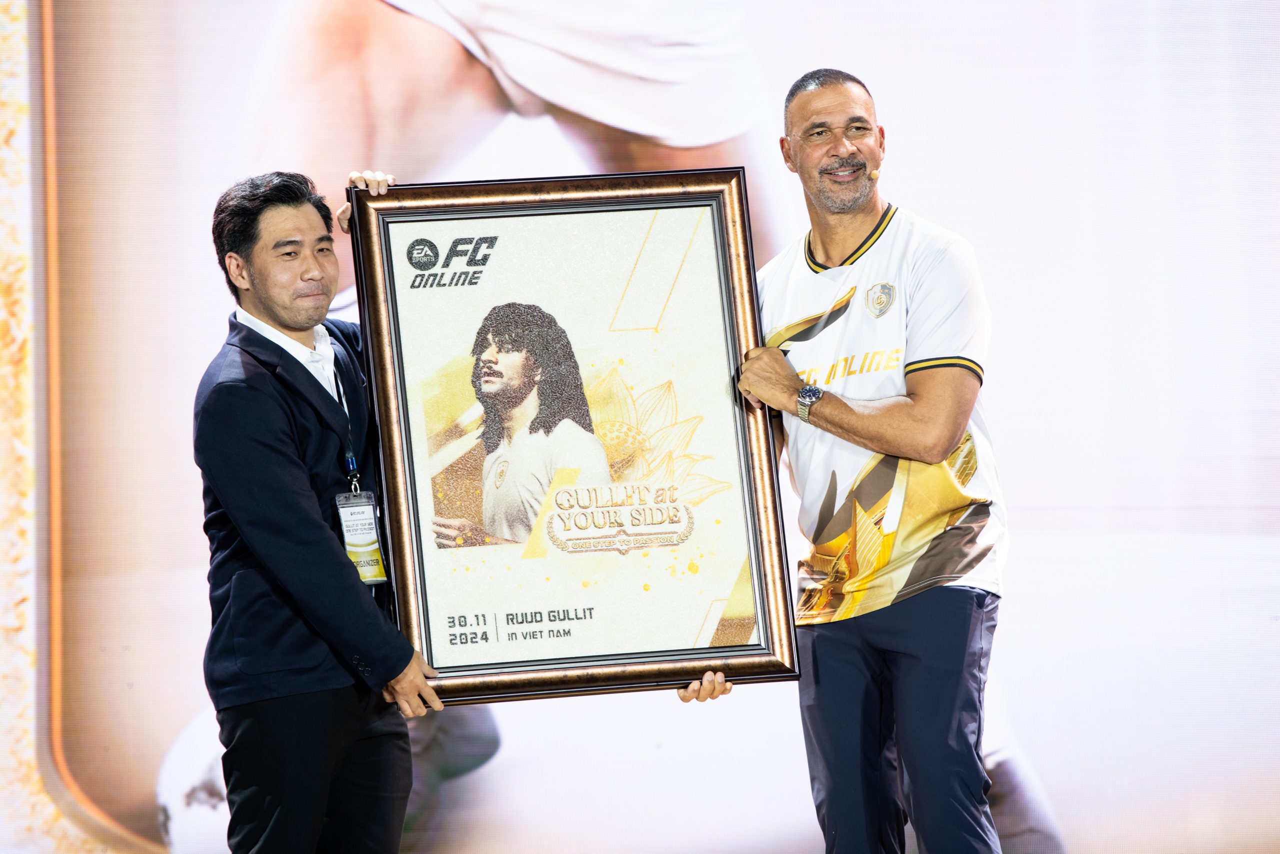 Portrait of Gullit made from rice