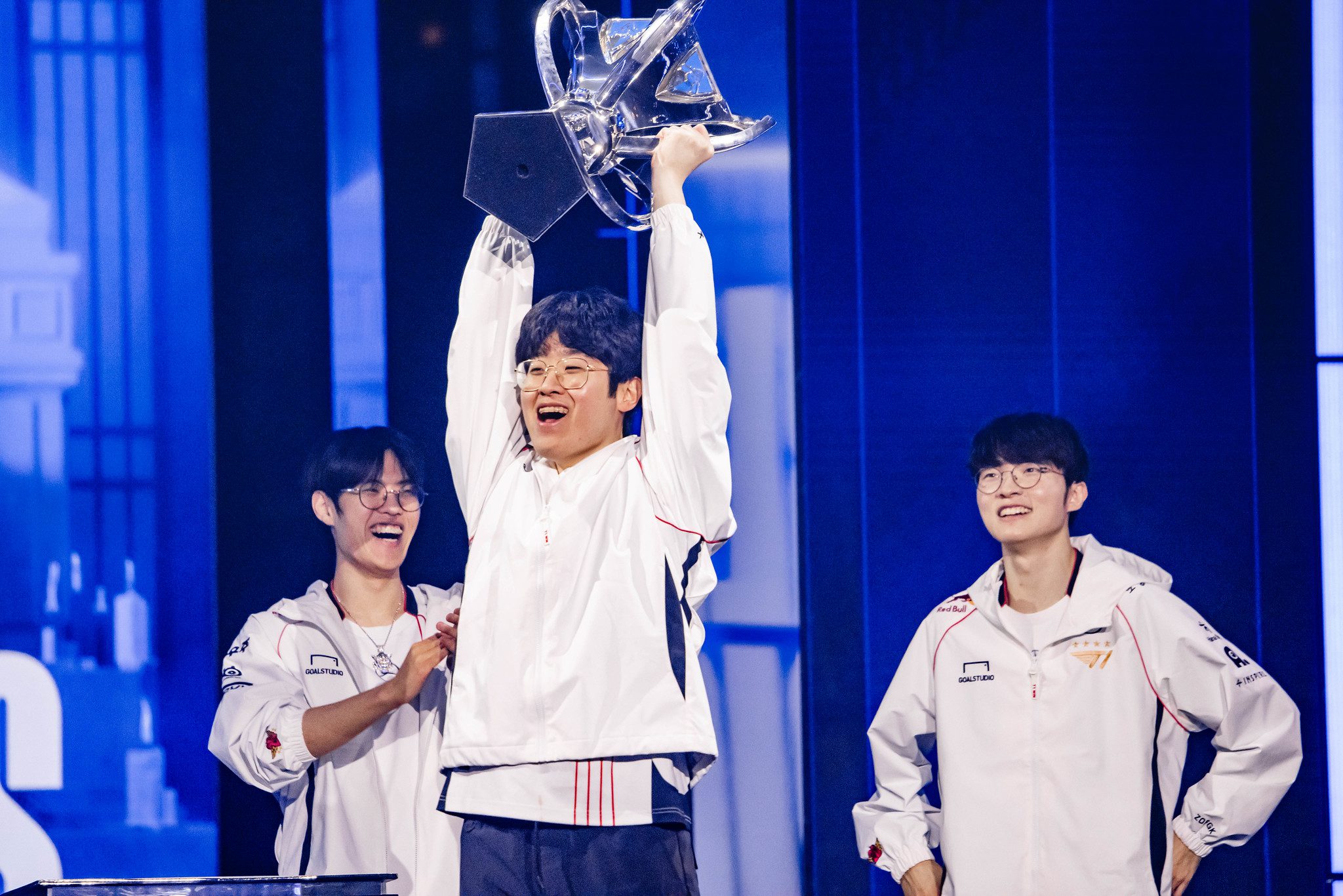 Zeus's silence makes many fans, especially T1 fans, 